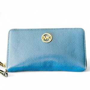 Michael Kors Jet Set Continental Carry All